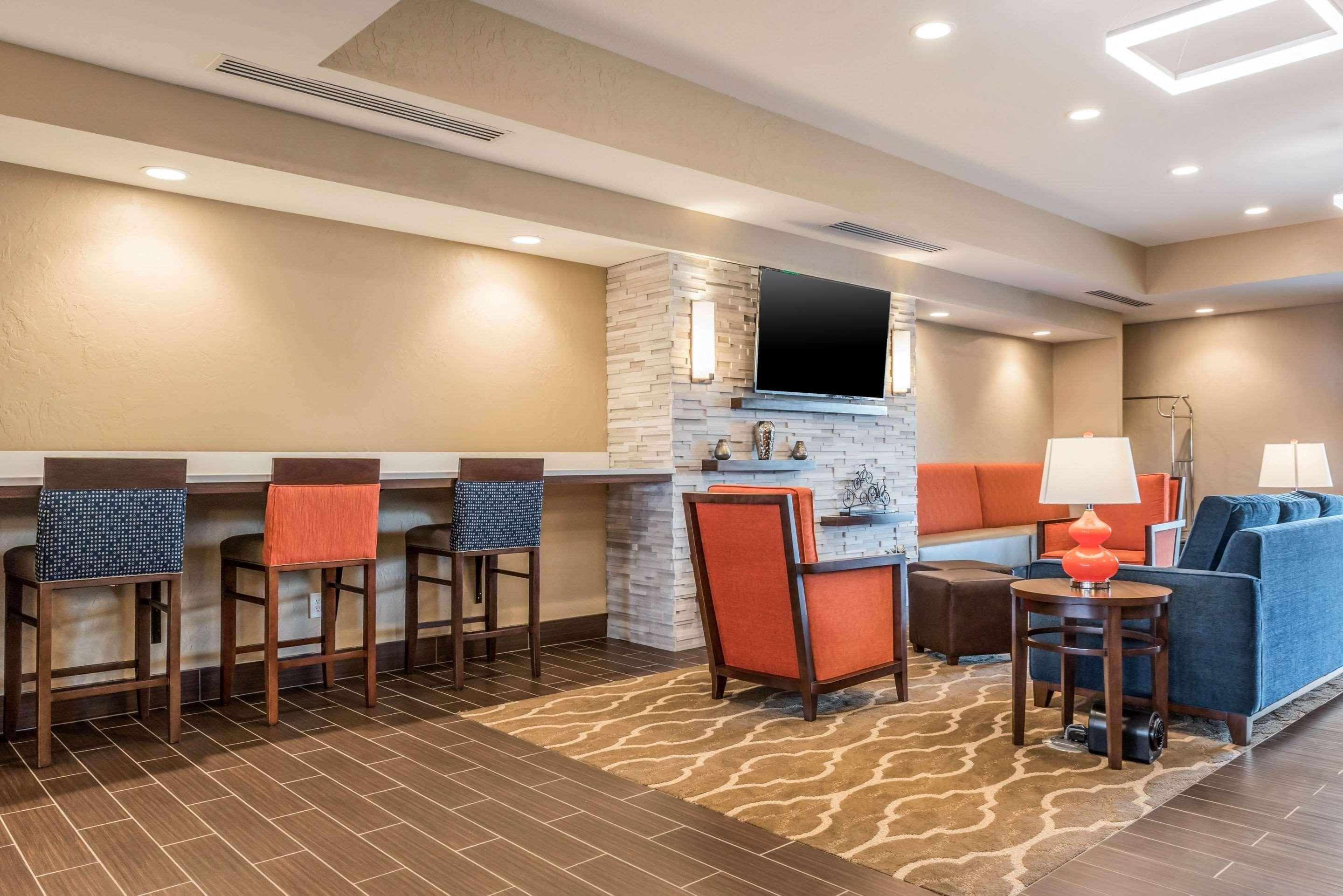 Comfort Suites Florence - Cincinnati South Exterior photo